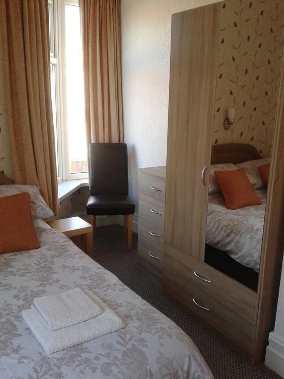 Legends Hotel Blackpool Extérieur photo